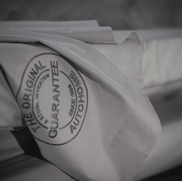 Палатка на крышу автомобиля Autohome Overcamp Medium / OGY/02 (карбон)