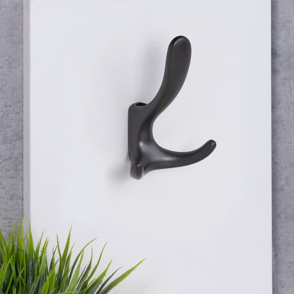 Крючок для одежды AKS Roma трехрожковый