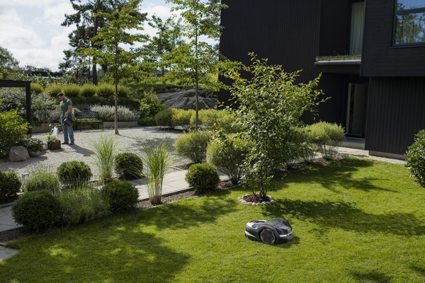 Газонокосилка-робот Husqvarna Automower 410XE NERA