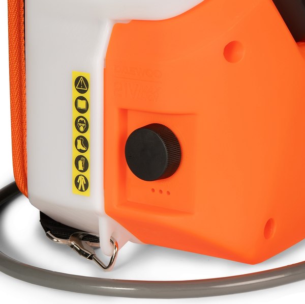 Опрыскиватель аккумуляторный Daewoo Power DSA 1621LI SET