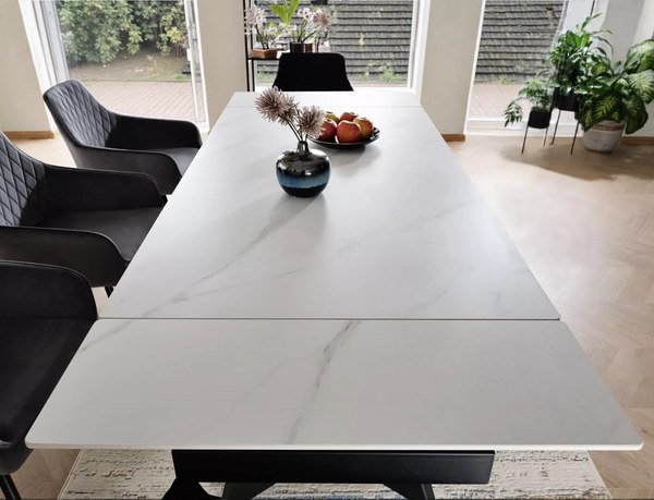 Обеденный стол Signal Laconi