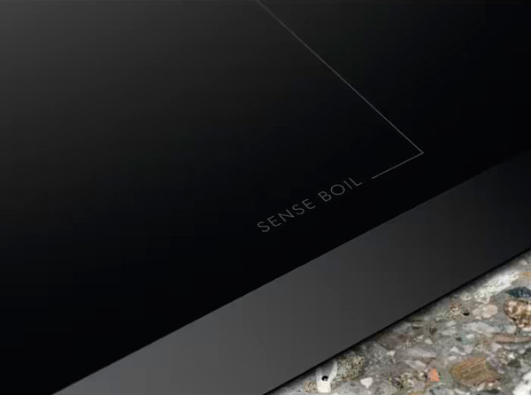 Индукционная варочная панель Electrolux EIS62453