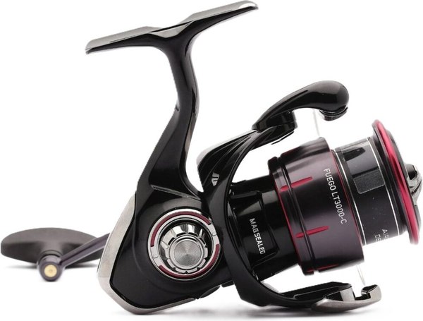 Катушка безынерционная Daiwa 23 Fuego LT3000-C / 10333-300