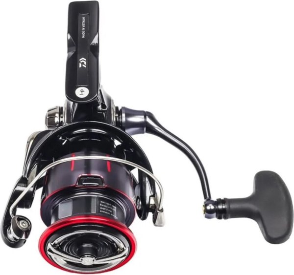 Катушка безынерционная Daiwa 23 Fuego LT3000-C / 10333-300