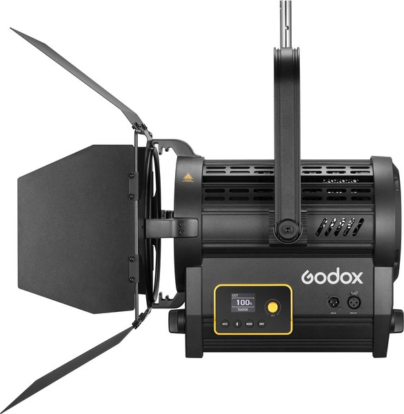 Осветитель студийный Godox F7-120Bi K2 с линзой Френеля / 31387