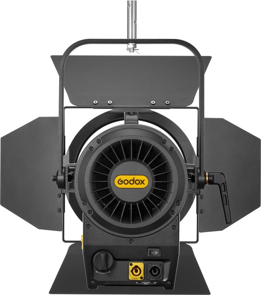 Осветитель студийный Godox F7-120Bi K2 с линзой Френеля / 31387