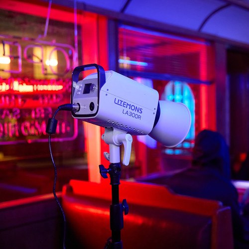 Осветитель студийный Godox Litemons LA300R K1 / 32225