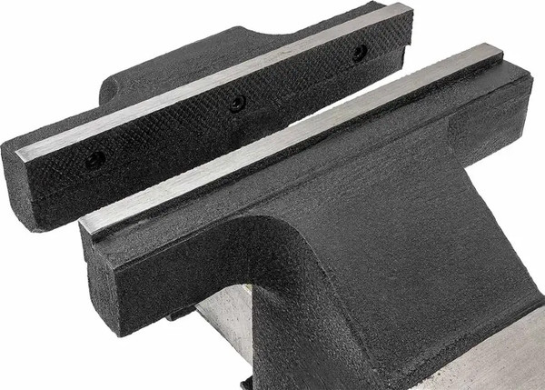 Тиски RockForce 60 239 / RF-6540210A