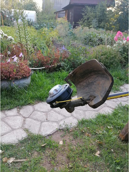 Головка триммерная Champion HT43 / C5143