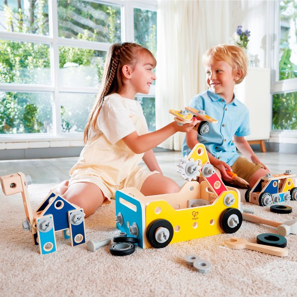 Конструктор Hape Мастерская Ящик для инструментов / E3220_HP