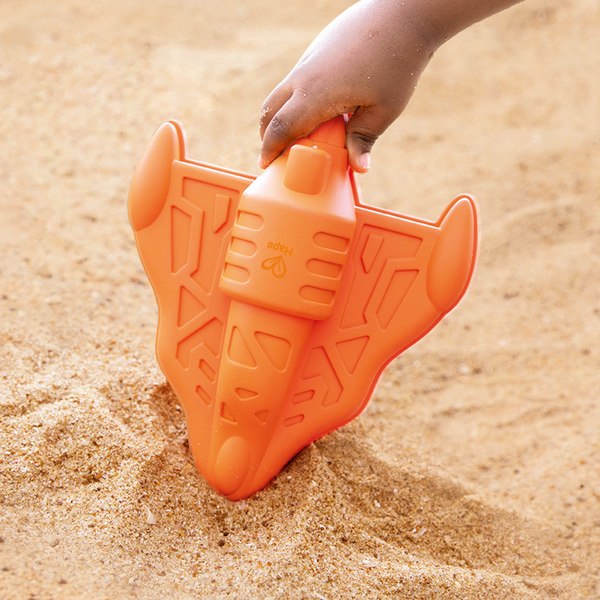 Формочка для песочницы Hape Реактивный самолет / E4104_HP