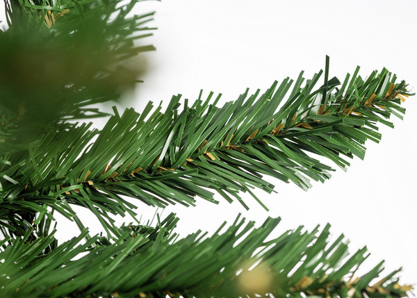 Ель искусственная Winter Time 210 / 24832-210