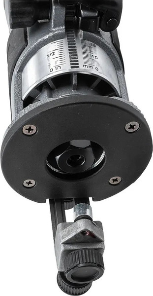 Фрезер RockForce 60 755 / RF-RT0700C