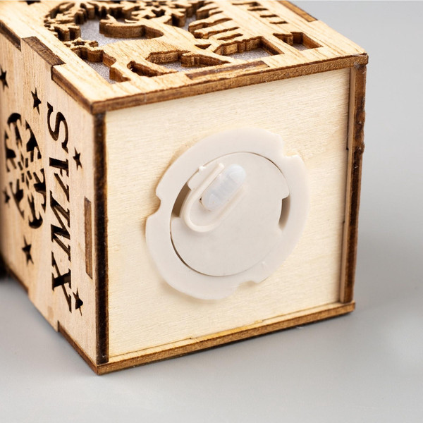 Елочная игрушка Luazon Lighting Домик с оленем / 6117275