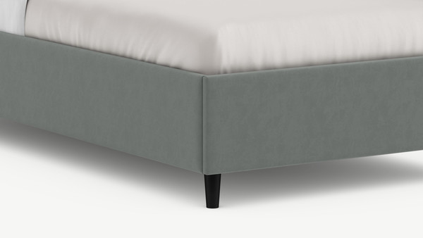 Односпальная кровать Moon Family 1253 / MF013274