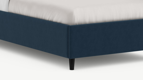 Односпальная кровать Moon Family 1253 / MF013292