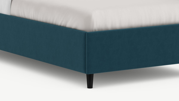 Односпальная кровать Moon Family 1253 / MF013222