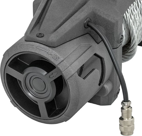 Лебедка электрическая Runva 6000 lbs 2722кг / EWV6000F (стальной трос)