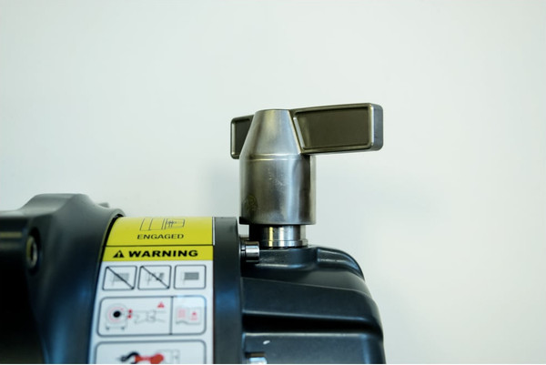 Лебедка электрическая Runva 9500 lbs 4350кг / EWB9500U (стальной трос)