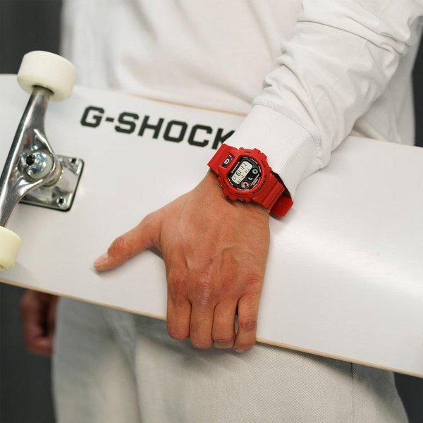 Часы наручные мужские Casio DW-6900TR-4E