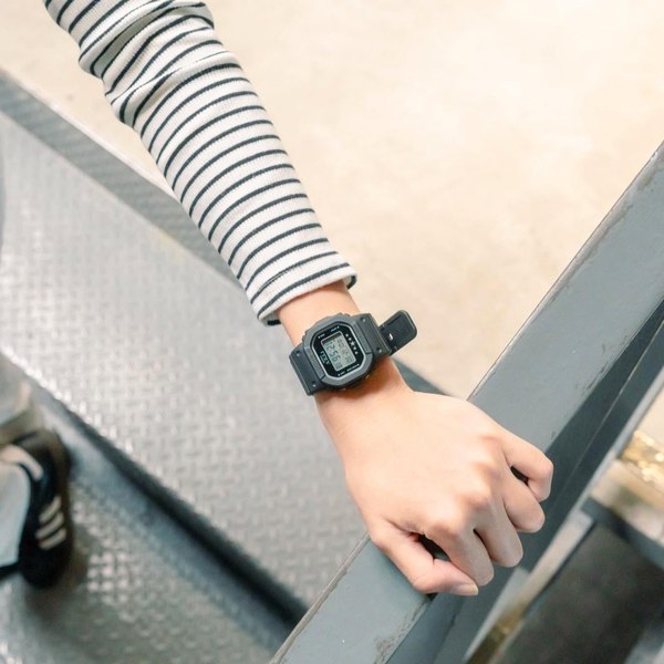 Часы наручные женские Casio GMD-S5610IT-1E