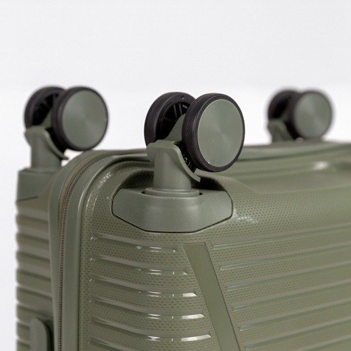 Чемодан на колесах Rozan 3934