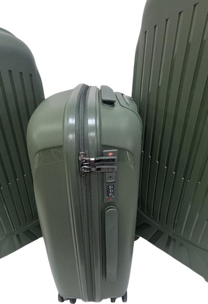 Чемодан на колесах Mironpan 23107