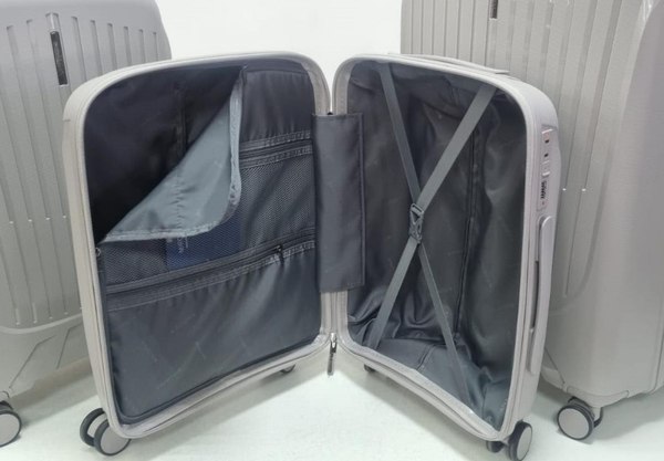 Чемодан на колесах Mironpan 23107