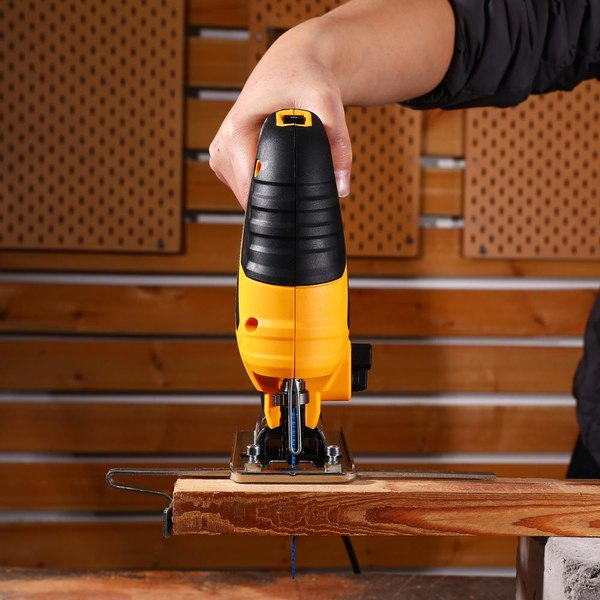 Электролобзик Deko JS700DK / 084-1104