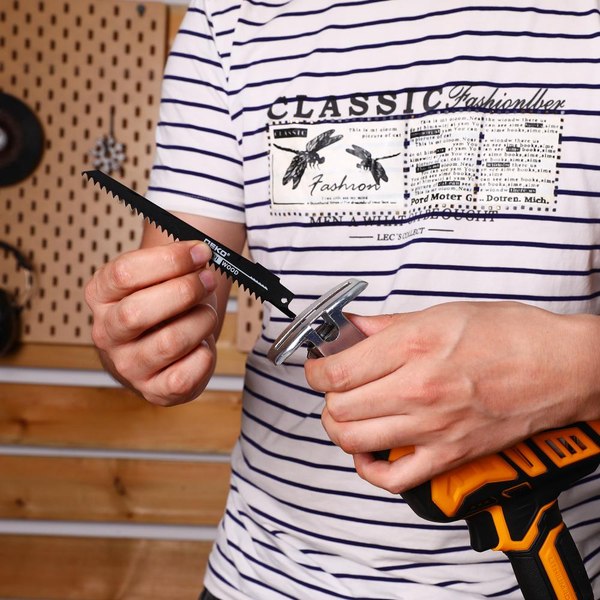 Сабельная пила Deko DKRS20 085-1069 / 085-1070 