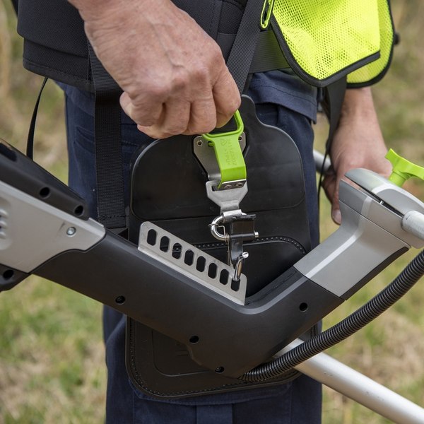 Триммер аккумуляторный Greenworks TB201H 82В / 2112407COMBO