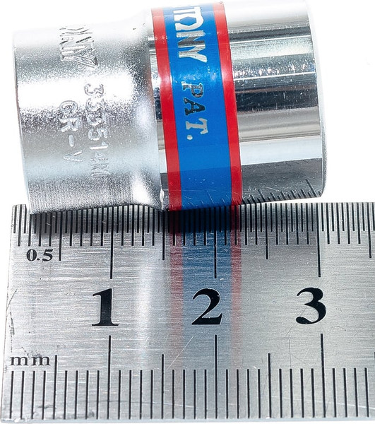 Головка слесарная King TONY 3/8 14мм / 333514M