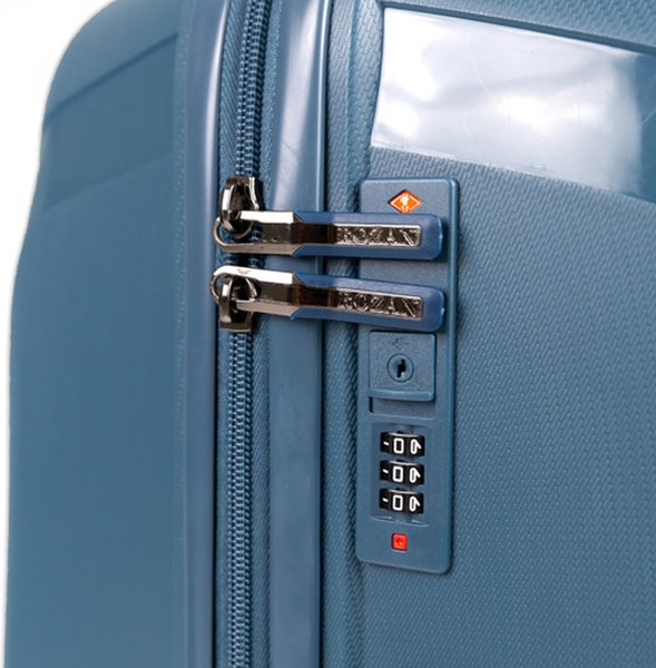 Чемодан на колесах Rozan 8823