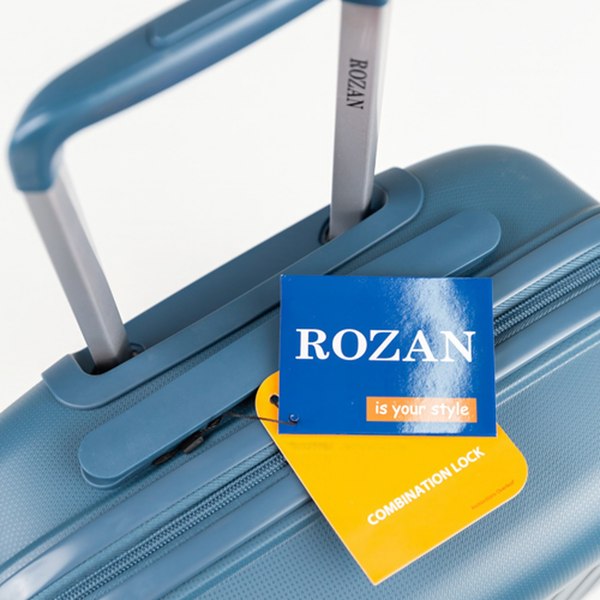 Чемодан на колесах Rozan 8823