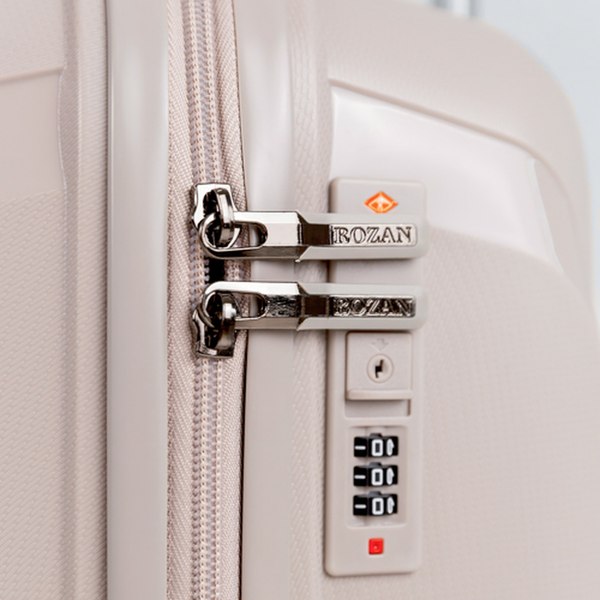 Чемодан на колесах Rozan 8823