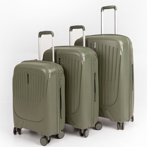 Чемодан на колесах Rozan 8823