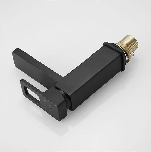 Смеситель Shevanik S8271H