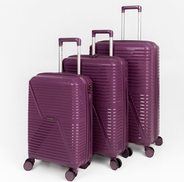 Чемодан на колесах Rozan 3934