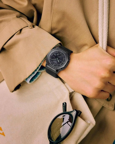 Часы наручные женские Casio GM-S2110B-8A