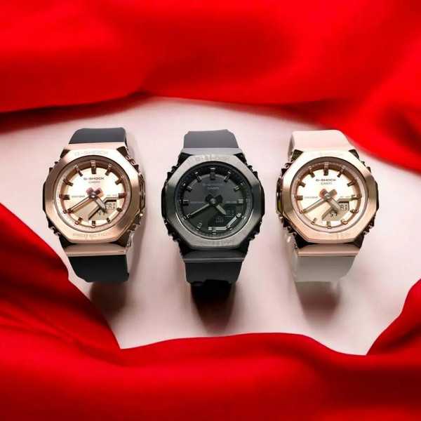 Часы наручные женские Casio GM-S2110B-8A