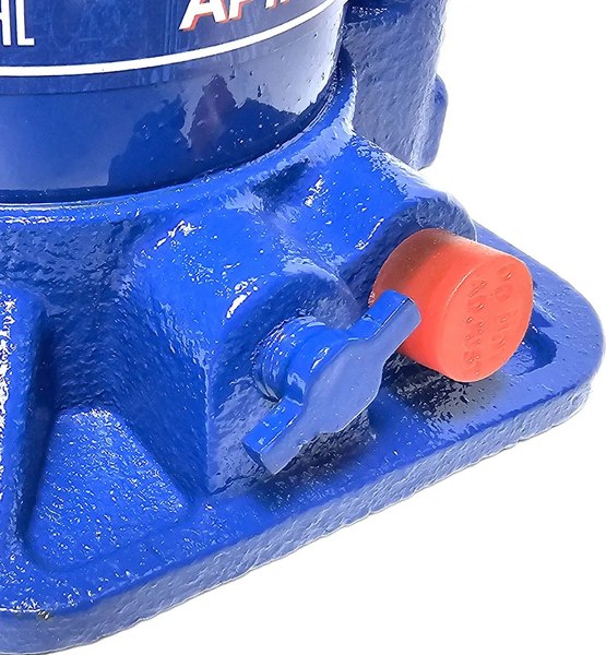 Бутылочный домкрат Маяк авто 1654