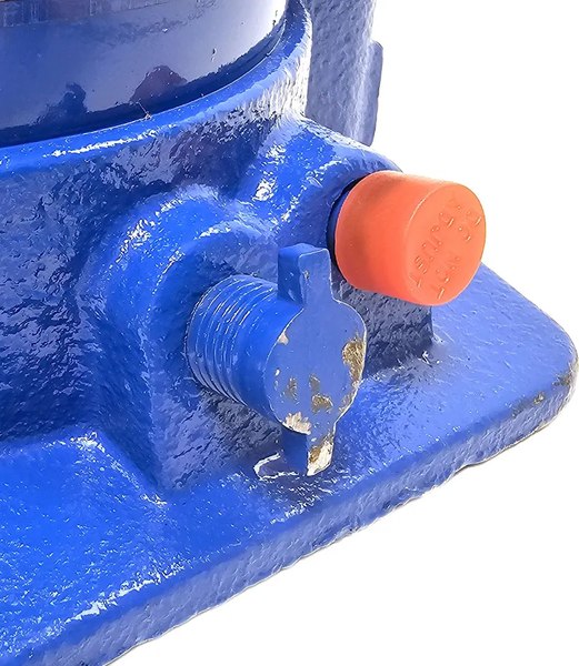 Бутылочный домкрат Маяк авто 1658