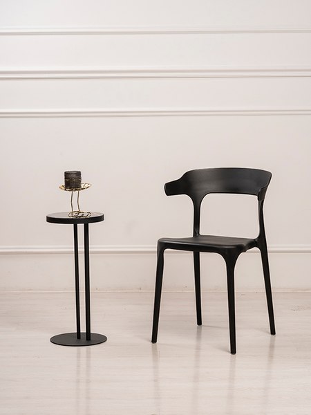 Стул пластиковый GreenTerra Enova