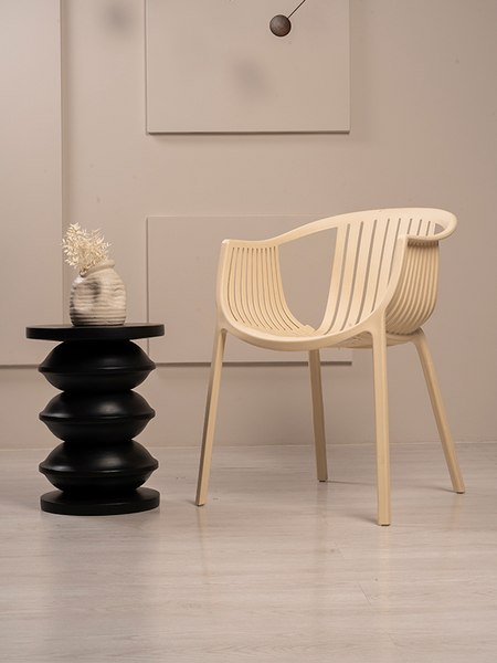 Стул пластиковый GreenTerra Escalate