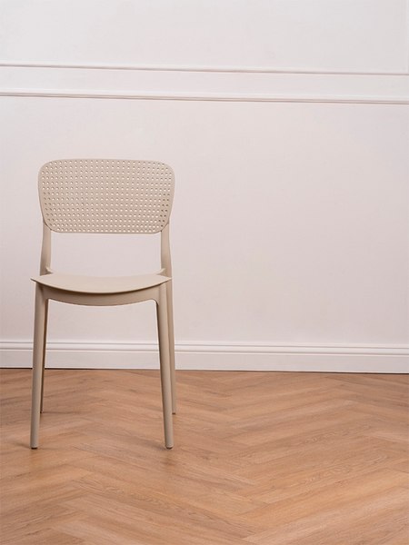 Стул пластиковый GreenTerra Eska