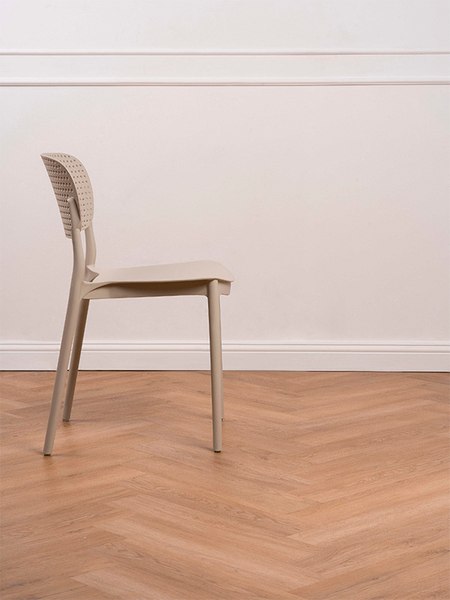 Стул пластиковый GreenTerra Eska