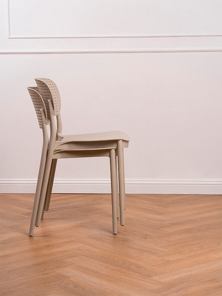 Стул пластиковый GreenTerra Eska