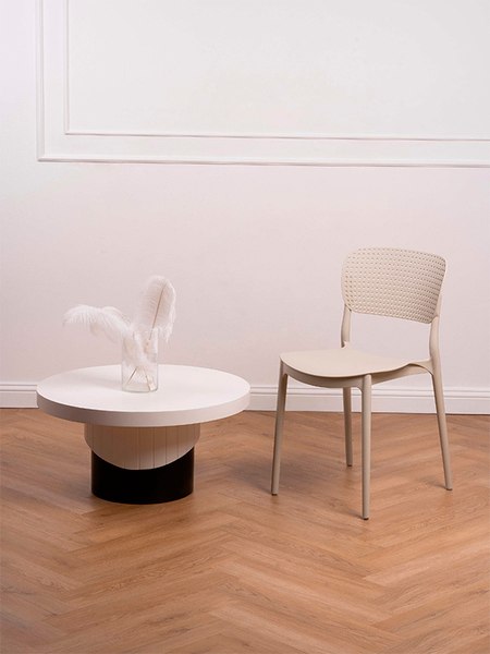 Стул пластиковый GreenTerra Eska