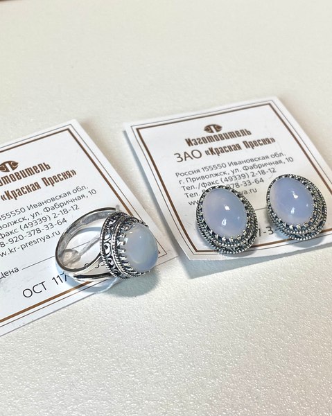 Серьги Wolves Лунный камень 1605