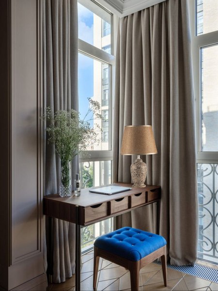 Прикроватная лампа Aitin-Pro ННБ 04-40-172 / YH9055 B